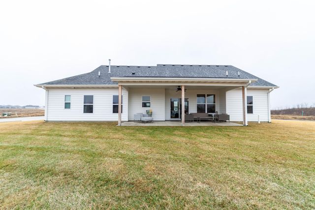 4517 ROYAL COUNTY RD, Columbia, MO 65201