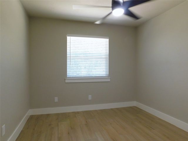 404 Woodson Circle, Denton, TX 76209