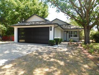 404 Woodson Circle, Denton, TX 76209