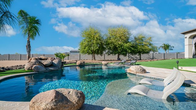 38710 N 15TH Avenue, Phoenix, AZ 85086