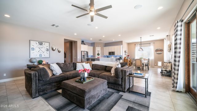38710 N 15TH Avenue, Phoenix, AZ 85086