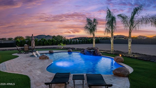38710 N 15TH Avenue, Phoenix, AZ 85086