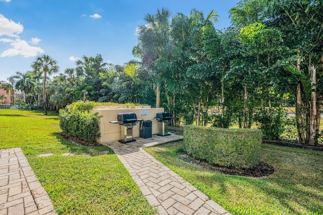 200 E Royal Palm Road 2080, Boca Raton, FL 33432