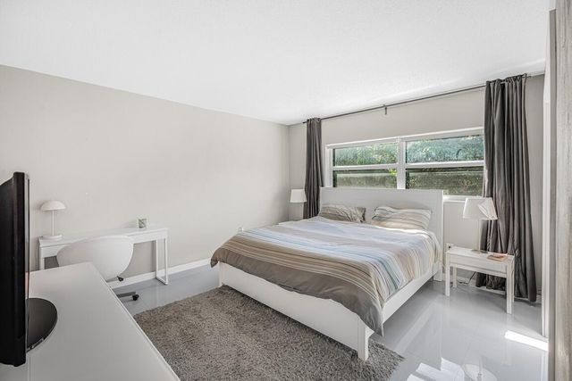 200 E Royal Palm Road 2080, Boca Raton, FL 33432