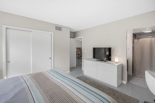 200 E Royal Palm Road 2080, Boca Raton, FL 33432