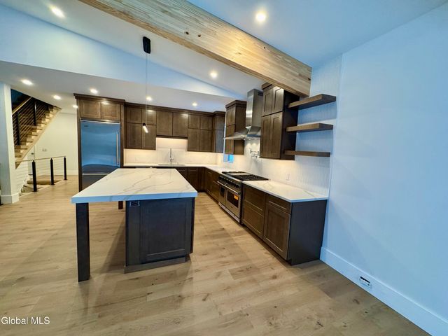 11 S Eagle Ridge, Bolton, NY 12824