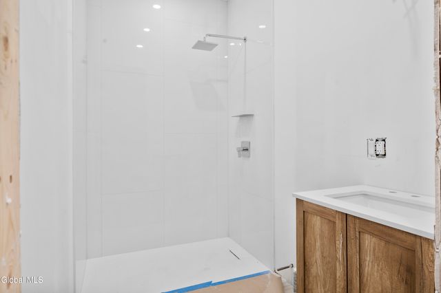 11 S Eagle Ridge, Bolton, NY 12824