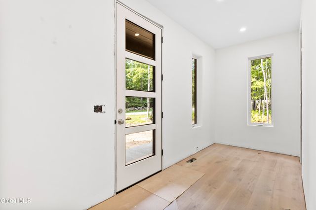 11 S Eagle Ridge, Bolton, NY 12824