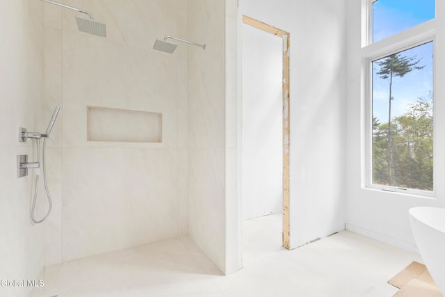 11 S Eagle Ridge, Bolton, NY 12824