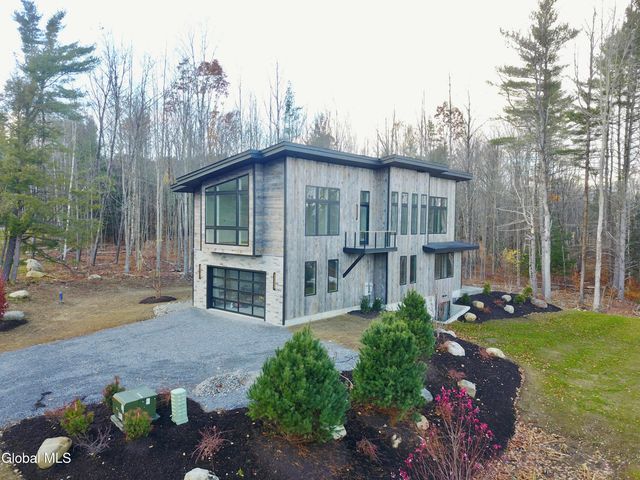 11 S Eagle Ridge, Bolton, NY 12824