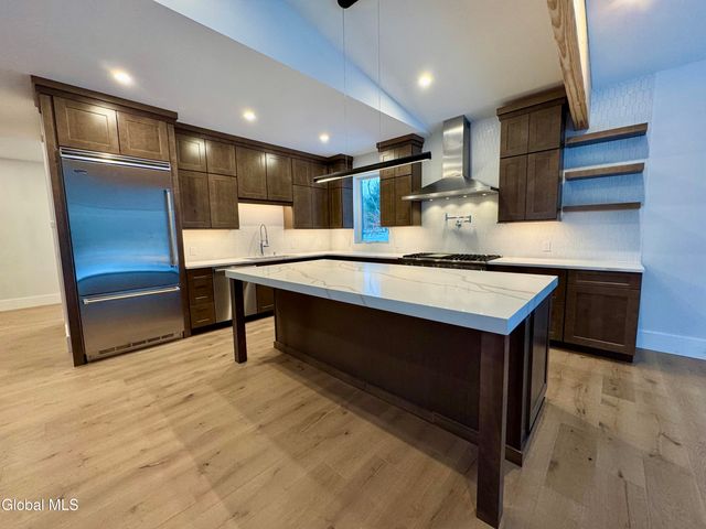 11 S Eagle Ridge, Bolton, NY 12824