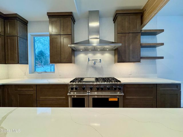 11 S Eagle Ridge, Bolton, NY 12824