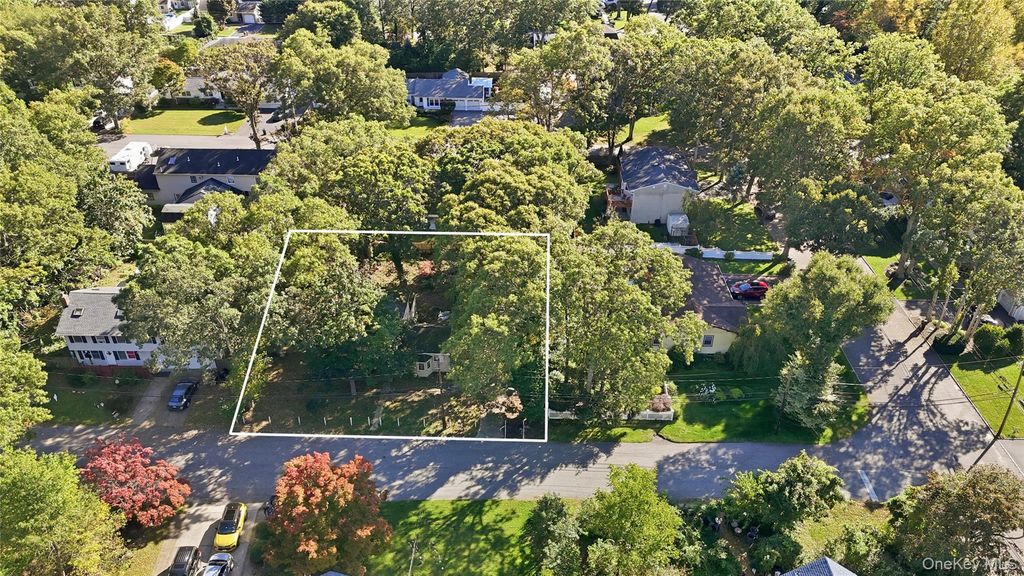 6 Cherry Lane, Lake Grove, NY 11755 — exterior