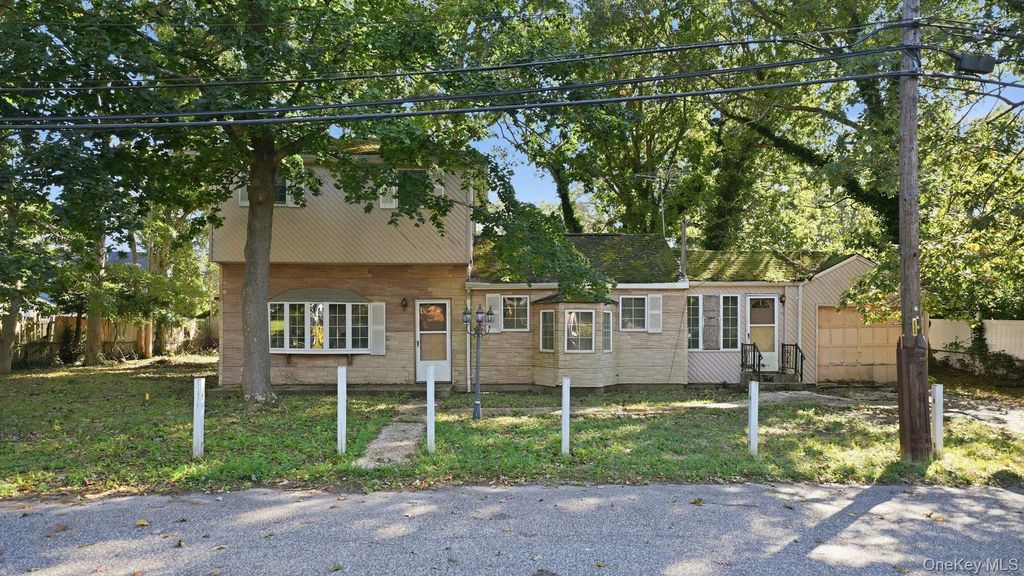 6 Cherry Lane, Lake Grove, NY 11755 — photo 3