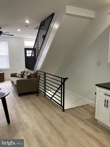 2007 W BOSTON ST, Philadelphia, PA 19132