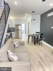 2007 W BOSTON ST, Philadelphia, PA 19132