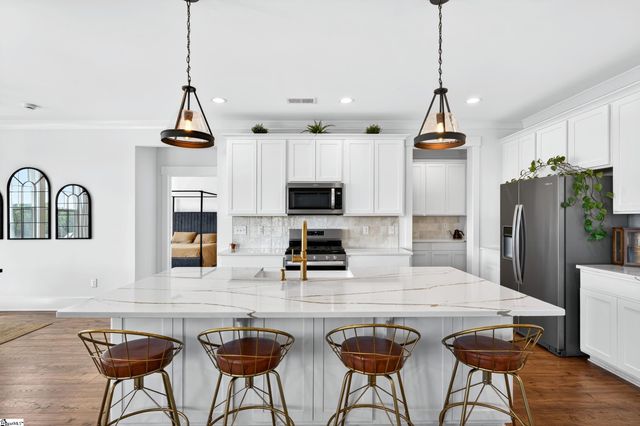 460 Galleron Court, Fountain Inn, SC 29646