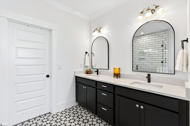 460 Galleron Court, Fountain Inn, SC 29646