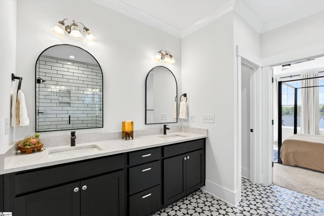 460 Galleron Court, Fountain Inn, SC 29646