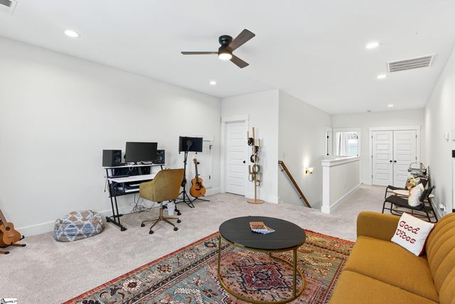 460 Galleron Court, Fountain Inn, SC 29646