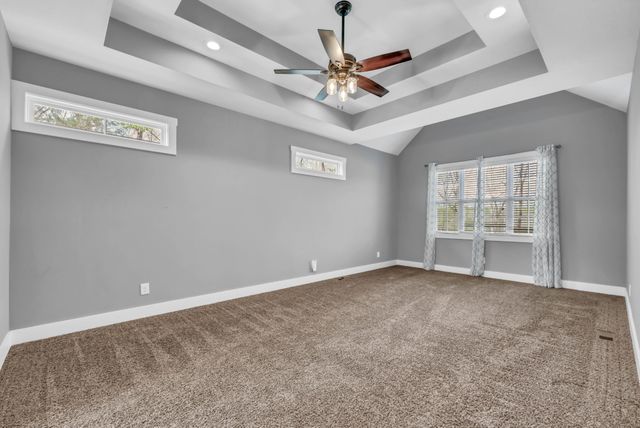 573 Swift Ln, Cunningham, TN 37052