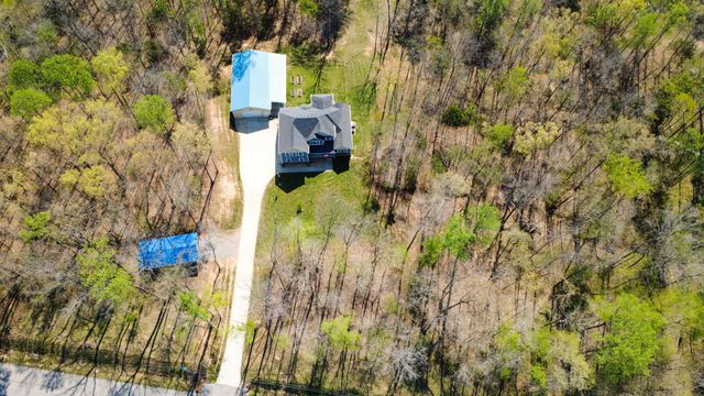 573 Swift Ln, Cunningham, TN 37052