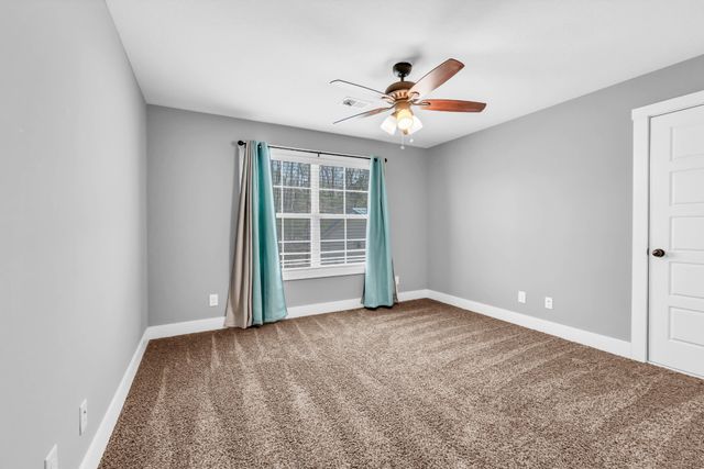 573 Swift Ln, Cunningham, TN 37052