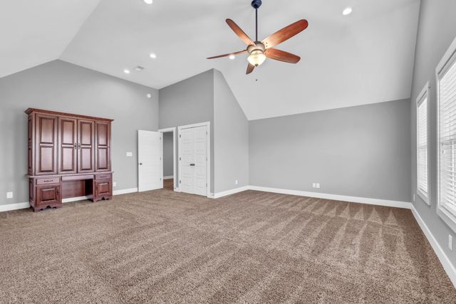 573 Swift Ln, Cunningham, TN 37052