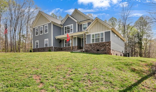 573 Swift Ln, Cunningham, TN 37052