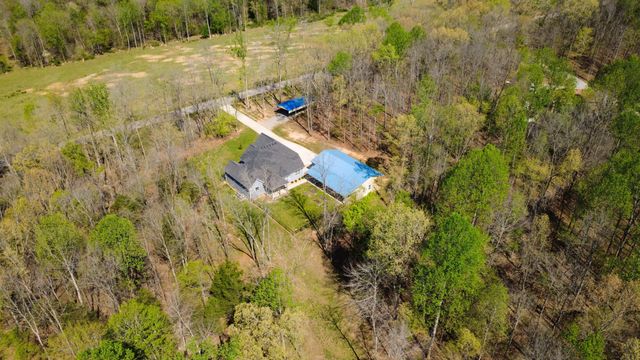573 Swift Ln, Cunningham, TN 37052