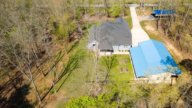 573 Swift Ln, Cunningham, TN 37052