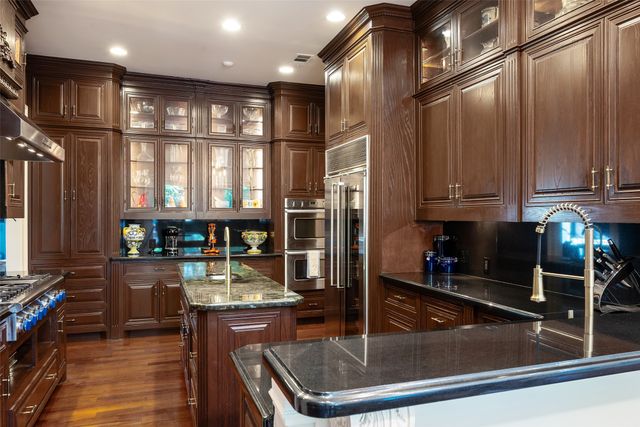 11484 Strait Lane, Dallas, TX 75229