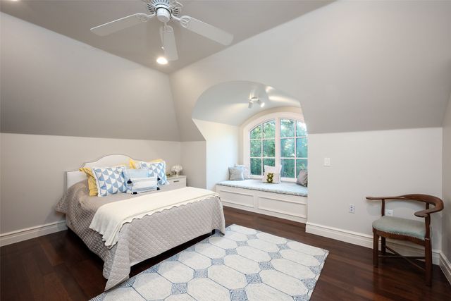11484 Strait Lane, Dallas, TX 75229