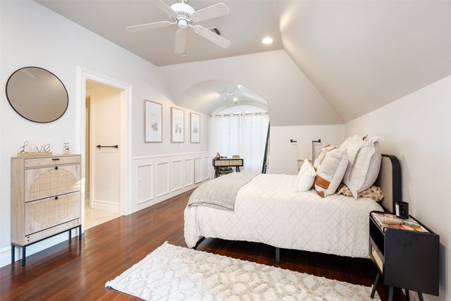 11484 Strait Lane, Dallas, TX 75229