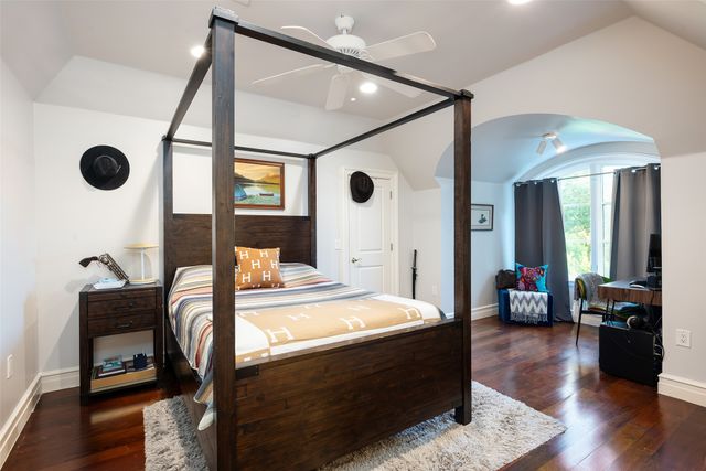 11484 Strait Lane, Dallas, TX 75229