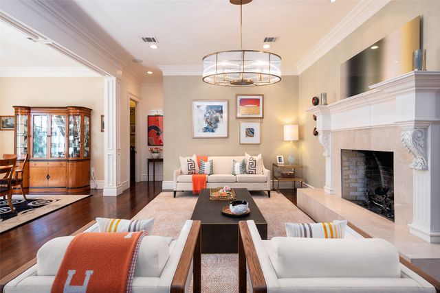 11484 Strait Lane, Dallas, TX 75229
