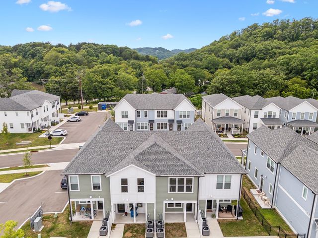 114 Stella Dr, Nashville, TN 37209