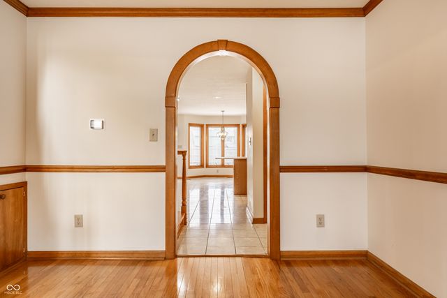 10304 Fallen Oak Drive, Indianapolis, IN 46239