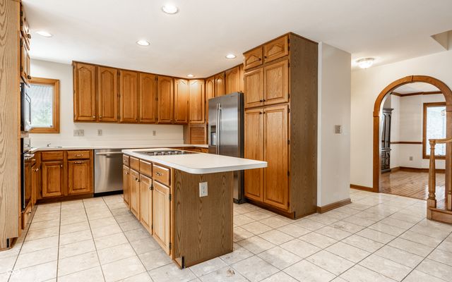 10304 Fallen Oak Drive, Indianapolis, IN 46239