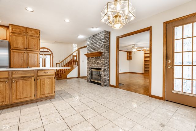 10304 Fallen Oak Drive, Indianapolis, IN 46239