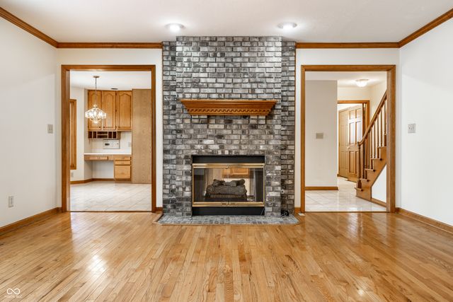10304 Fallen Oak Drive, Indianapolis, IN 46239