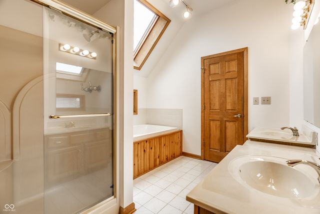 10304 Fallen Oak Drive, Indianapolis, IN 46239