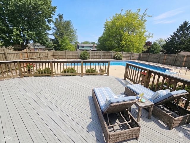 10304 Fallen Oak Drive, Indianapolis, IN 46239