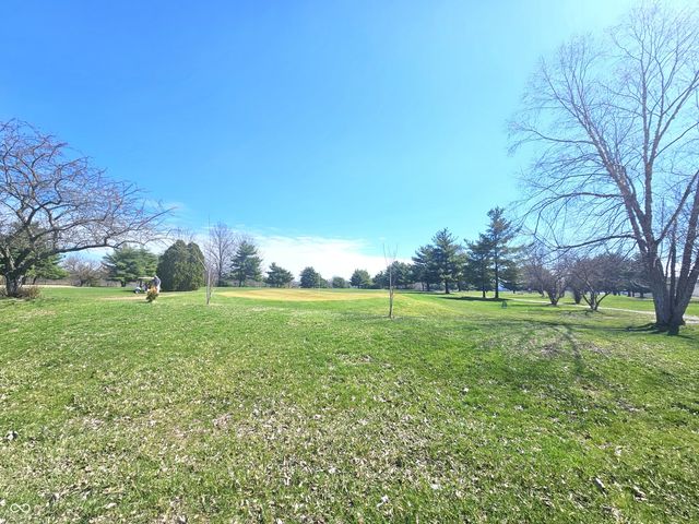 10304 Fallen Oak Drive, Indianapolis, IN 46239