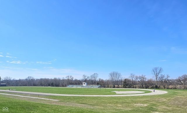 10304 Fallen Oak Drive, Indianapolis, IN 46239