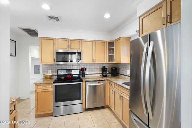 208 Carteret Avenue, Seaside Heights, NJ 08751