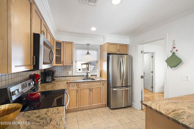 208 Carteret Avenue, Seaside Heights, NJ 08751