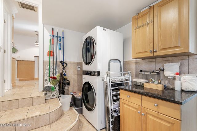 208 Carteret Avenue, Seaside Heights, NJ 08751