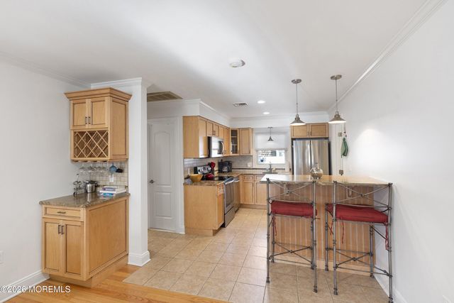 208 Carteret Avenue, Seaside Heights, NJ 08751