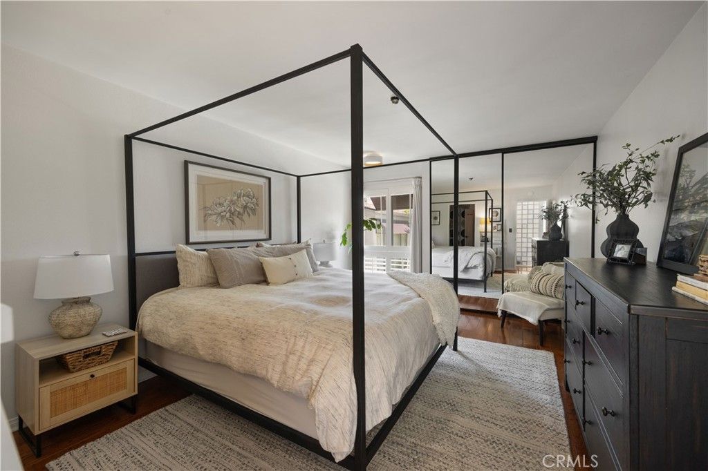 Image 18 of property listing at 4900 Overland 326, Culver City, CA 90230